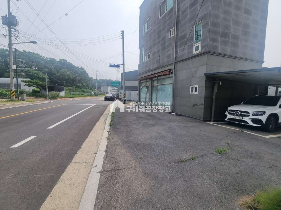 경기 파주시 산남동 ﻿파주 창고 월세 50만 원 소형 창고 임대 월세 매물번호 10448 사진 6