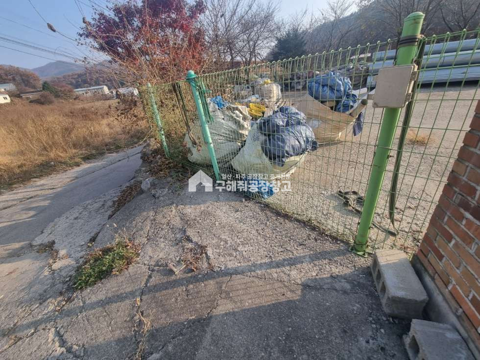 경기 파주시 법원읍 금곡리 파주 공장 평당 임대료 14,000원 마당 운동장 같은 대형 공장 월세 매물번호 10376 사진 11